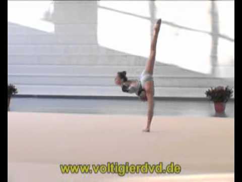 Nina Evrard Ball Bochum 2008