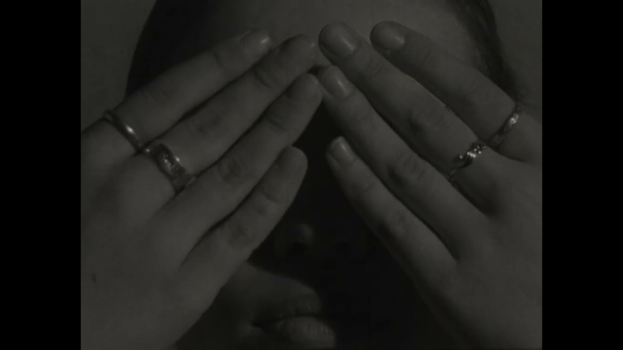 Miniature de la vidéo To Feel a Little / Trailer / 29th Ji.hlava IDFF du film To Feel A Little