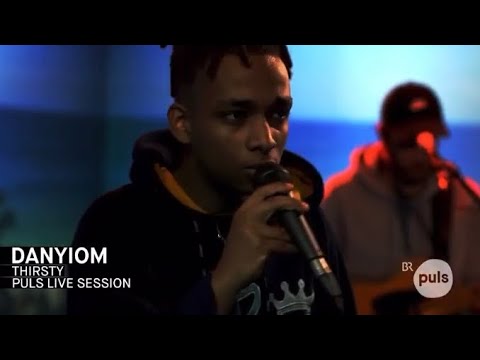 DALLY - Thirsty (Official Live Performance)