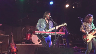 Steady At The Wheel - Shooter Jennings - Live