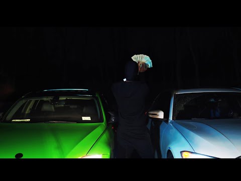 MANOOO - Glitch (Official Music Video)