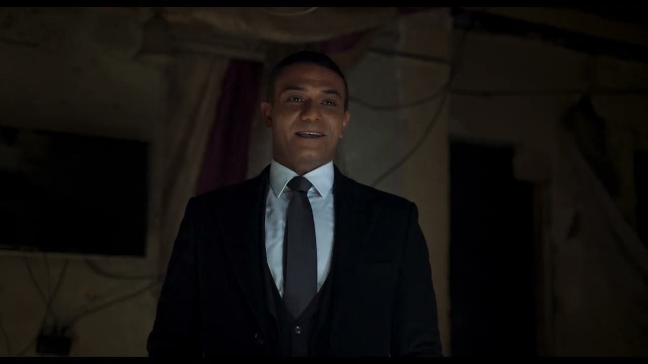 "أما تيجي توكل محامي قوله إن اللي هيترافع قدامه زين ثابت"..إنتظروا النجم آسر ياسين في"Suits بالعربي"