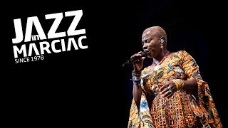 Angelique Kidjo &quot;Bemba Colorá&quot; @Jazz_in_Marciac 2019