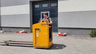 بيع رافعة البليت الكهربائية Jungheinrich ESE220 2400mm - صورة 4 | Forkliftonline EG رافعة البليت الكهربائية Jungheinrich ESE220 2400mm | صورة 4 - Forkliftonline