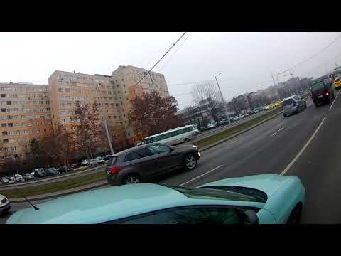 Dudál, centiz a busz- és kerékpársávban