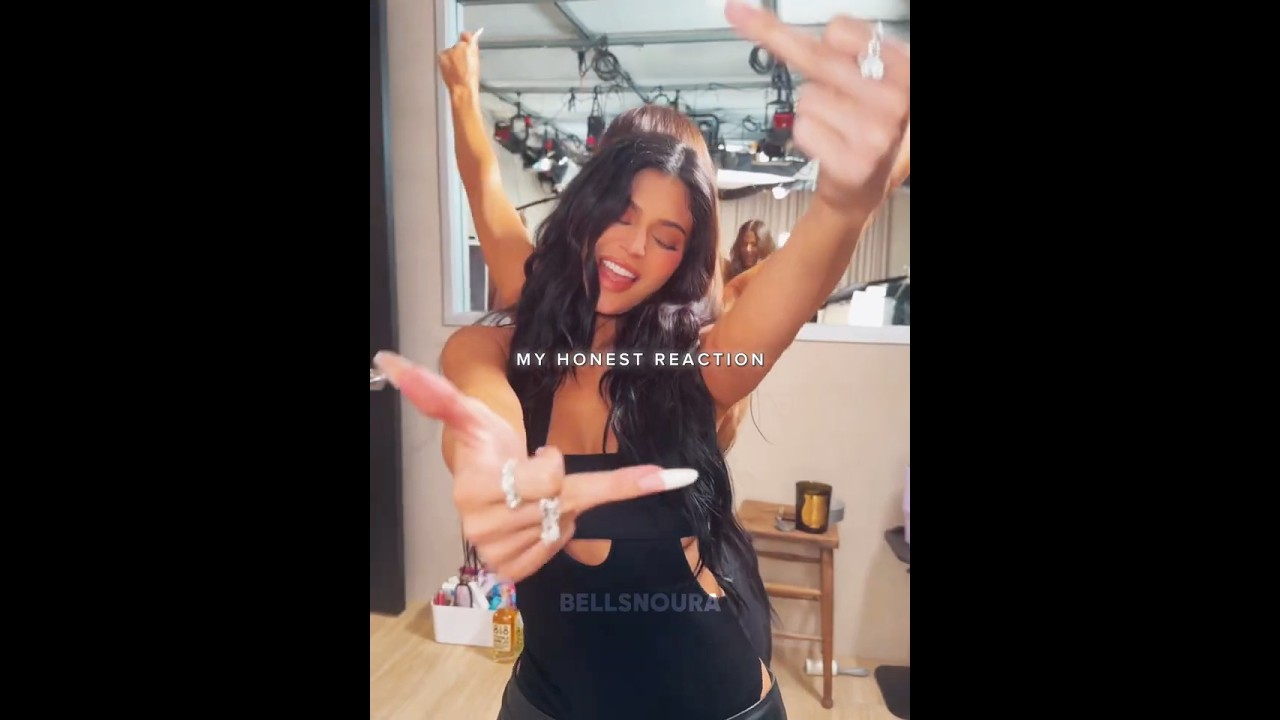 Honest reaction 🥶. #kyliejenner #kyliejenneredits #fashion #edit #supermodel #trendingshorts