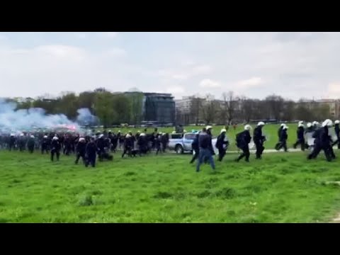 Kibice Wisły Kraków w drodze na 203 derby Krakowa | 01.05.2022