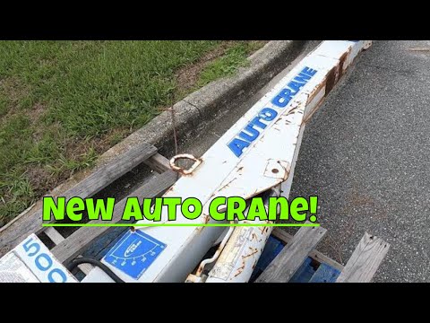 Picking Up A Awesome Auto Crane