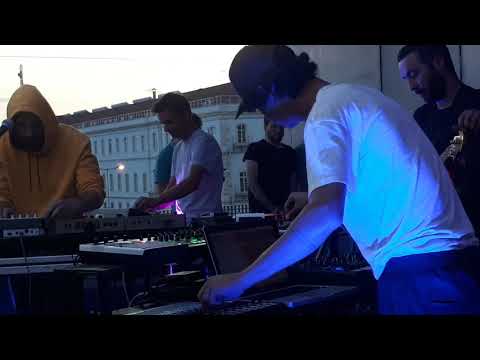 Sensible Soccers. Solário. Lux Frágil. 25 Julho 2019.