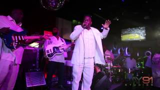Larry Dogg & The Beverly and Maze Tribute Band @ Club Vault