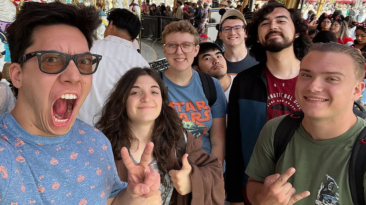 The Disneyland Vlogs | DAY 3