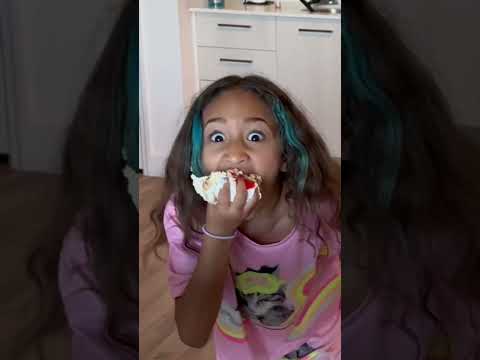 GIRL RUINS COUSINS BIRTHDAY SONG‼️ #dlafam #viral #family