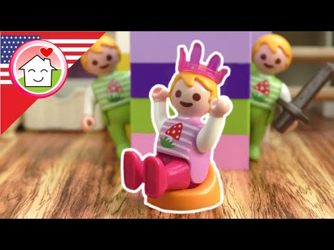 Playmobil English Mia Uses the Potty - The Hauser Family