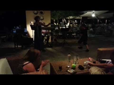 Dansarinn minn Baldur Reykdal á Krít í júní 2013