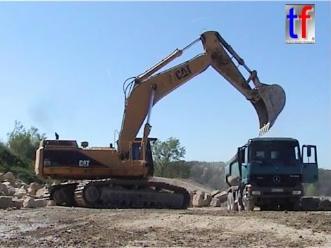 Caterpillar 375 LME Loads Rock on a Mercedes-Benz Actros, Germany, 16.04.2007.
