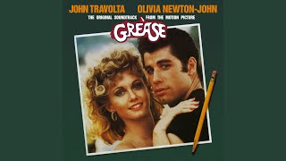 Kadr z teledysku Summer Nights tekst piosenki John Travolta & Olivia Newton-John