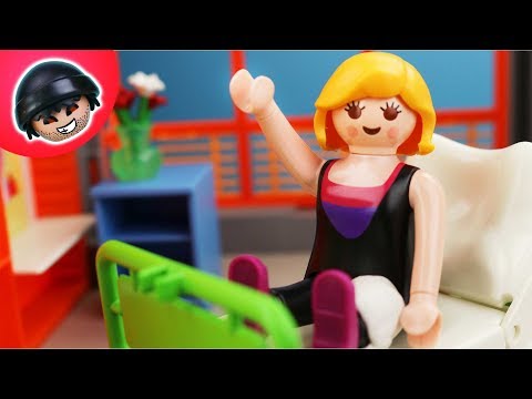 Karla kommt ins Krankenhaus - Playmobil Polizei Film - Karlchen Knack #335