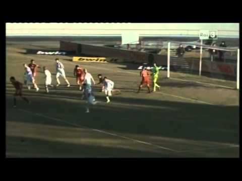 Sintesi: Varese-Bari 0-2