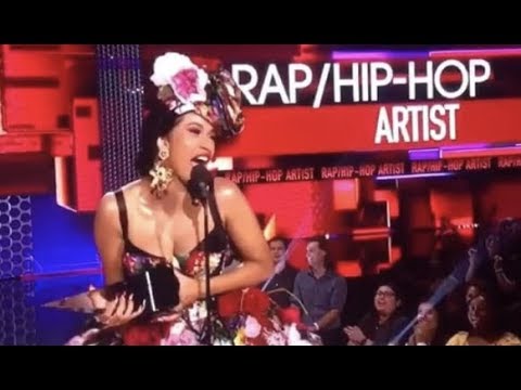 Cardi B Wins Best Rap Hip Hop Artist AMA Awards Offset Supports His Wife