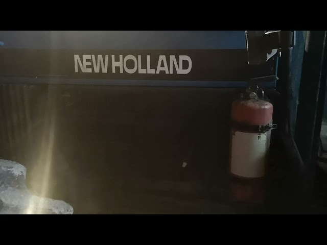 851293 New Holland 8340 1996