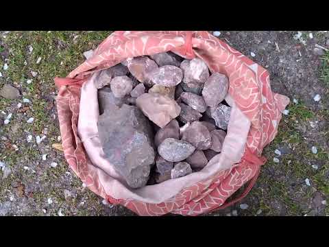 Achate vom Waldweg. Dieses mal mit einem Abonnenten unterwegs 👍  Kurze Übersicht der Fundstücke.