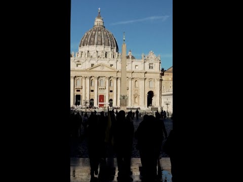 Pilgrims express best wishes after Pope Leo's cancer diagnosis