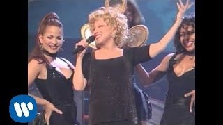 Bette Midler  - I Look Good (Official Music Video)