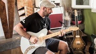 Frankie Chavez - Fight live performance with Hobo Guitars