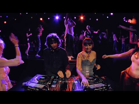 DJ Tinsel Junk