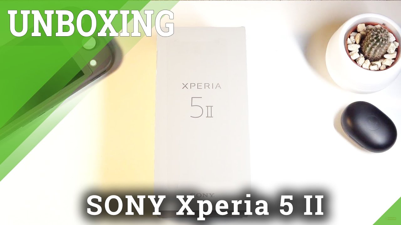 SONY Xperia 5 II Unboxing / What's inside the box?