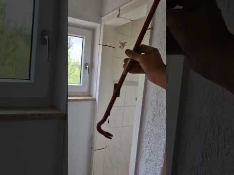 Türrahmen entfernen ausbauen mit Minikettensäge und Hebel Eisen #türrahmen #umbauen #türen #abbruch