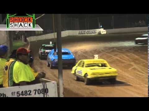 Production Sedans - Heat 5 - Australian Title - Gympie Speedway - 25.04.14