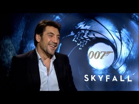 Javier Bardem - Skyfall Interview with Tribute