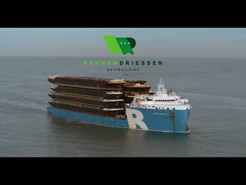 BigRoll Beaufort arrives in Rotterdam carrying 11 hulls and 3 MultiCats in one go