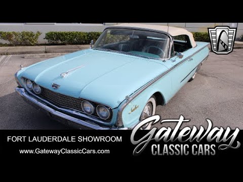 1960 Ford Sunliner (CC-1933845) for sale in O'Fallon, Illinois
