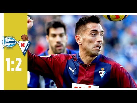 Deportivo Alavés - SD Eibar 1:2 / Charles trifft erst und fliegt dann vom Platz