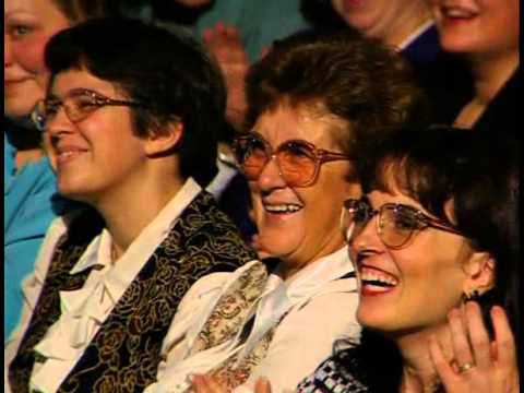 Miroslav Donutil- Pořád se něco děje (z Lucerny)