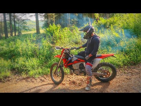 How To Ride A 2 Stroke Dirt Bike EP4 - Feeling Comfortable On The KTM
