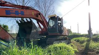بيع حفارة مجنزرة Fiat-Hitachi Ex 215 - صورة 4 | Machineryline EG حفارة مجنزرة Fiat-Hitachi Ex 215 | صورة 4 - Machineryline