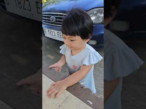 Bayi 15 Bulan Lagi Main