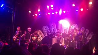 Mariachi El Bronx - Revolution Girls