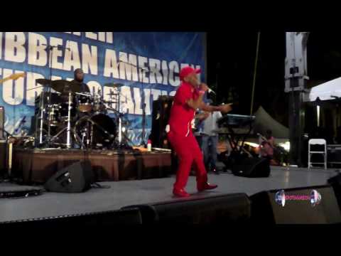ERIC MONTY MORRIS PERFORMANCE @ UNIFEST MULTICULTURAL FEST2017