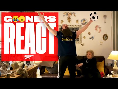 'He's our number 9!' | Sing-a-long with Nan & Beau | Slavia Prague vs Arsenal (0-4)