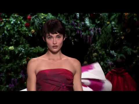 Moschino ¦ Spring Summer 2018 Full Fashion Show ¦ Exclusive