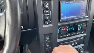 How to use 2007 Hummer H2 4x4 and rear lock