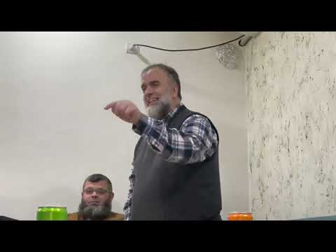 Dy zarfe me pare, dhuratë nga Shejh Abdulkader Arnauti!   Hoxhë Mazllam Mazllami