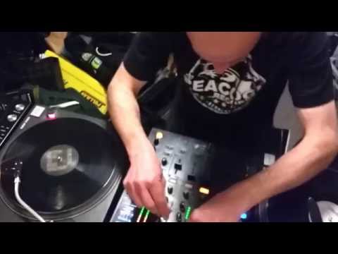 DJ Geoff Da Chef Hardcore Fiend quick Drum and Bass vinyl mix