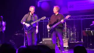 Walk On By - Peter White w/ Guenter Asbeck Solo at 6. Augsburg Smooth Jazz Festival (2015)