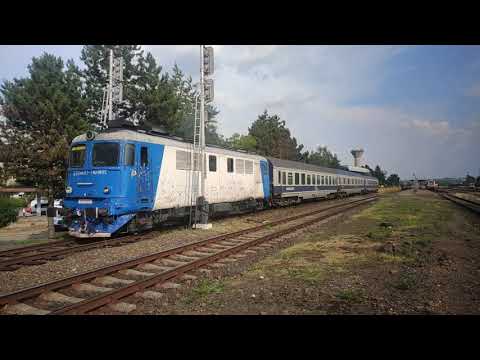 060-DA 60-1213-7 cu IR-N 1642 Baia Mare-Bucuresti Nord pleaca din gara Baia Mare