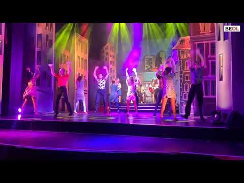 Made in Hungária: Fenyő Miklós életét viszi színre a csabai társulat